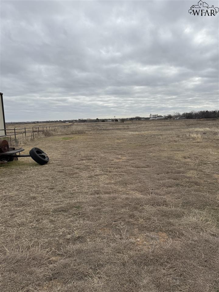 568 Vaughn Road, Burkburnett, Texas image 12