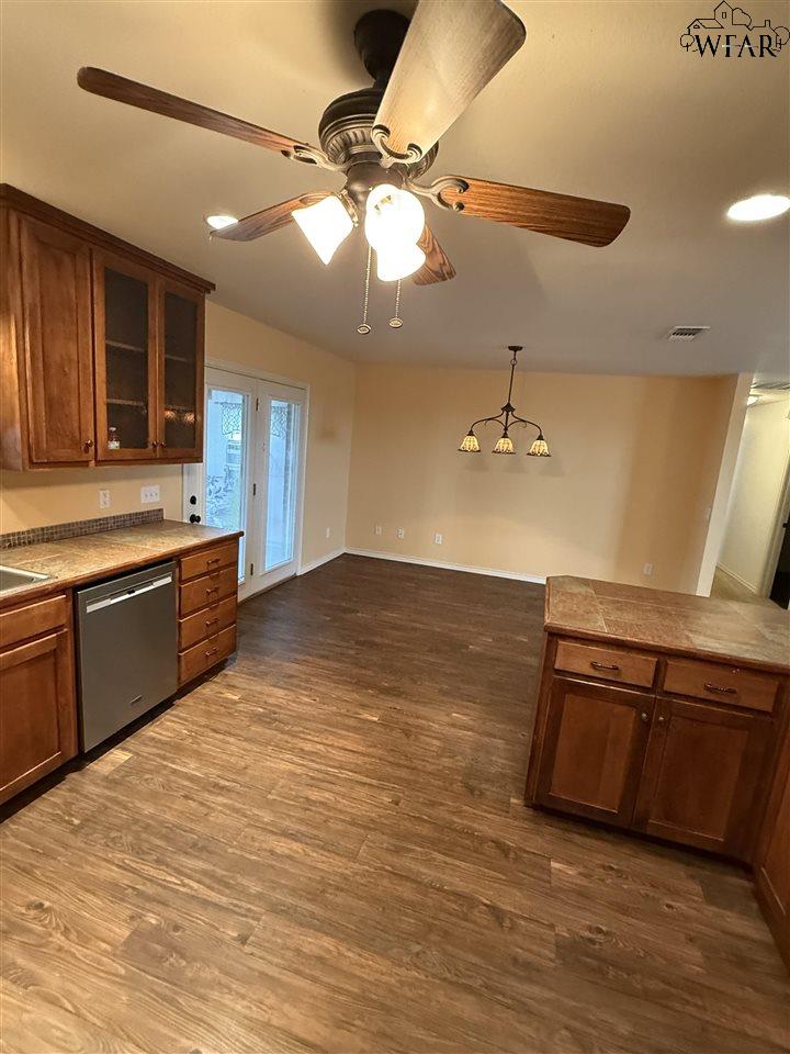 568 Vaughn Road, Burkburnett, Texas image 16