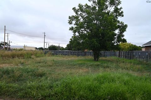 Vacant Land For Sale - 702 Wilbarger Street #704<br/> Wilbarger County, Vernon, TX 76384