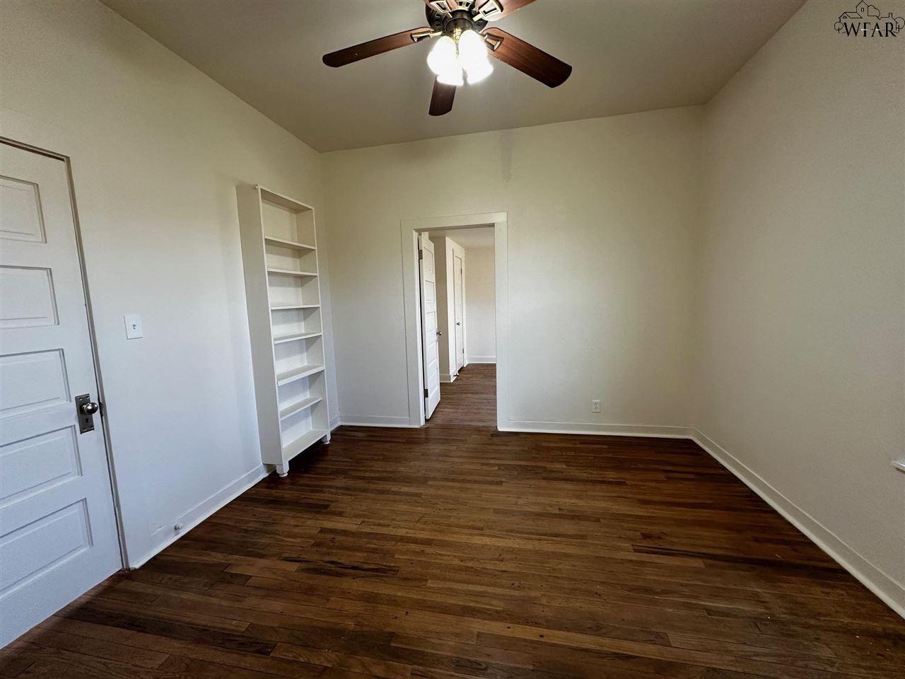 103 W Glisson Avenue, Electra, Texas image 17