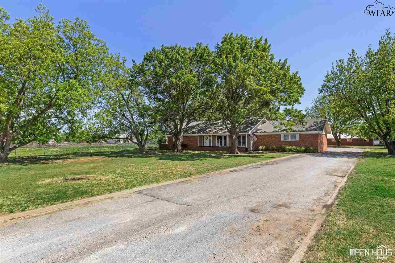 3601 Fm 367, Iowa Park, Texas image 1