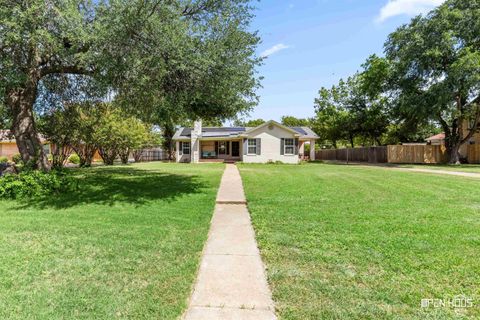 Homes For Sale - 3316 Kessler Boulevard<br/> Wichita Falls, TX 76309