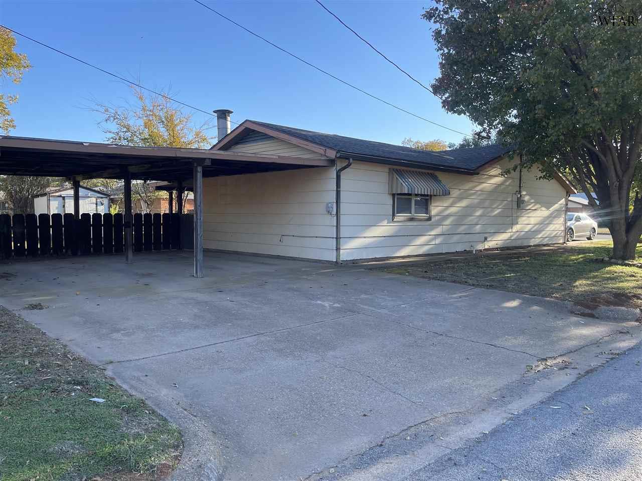 1301 Eleanor Street, Burkburnett, Texas image 16