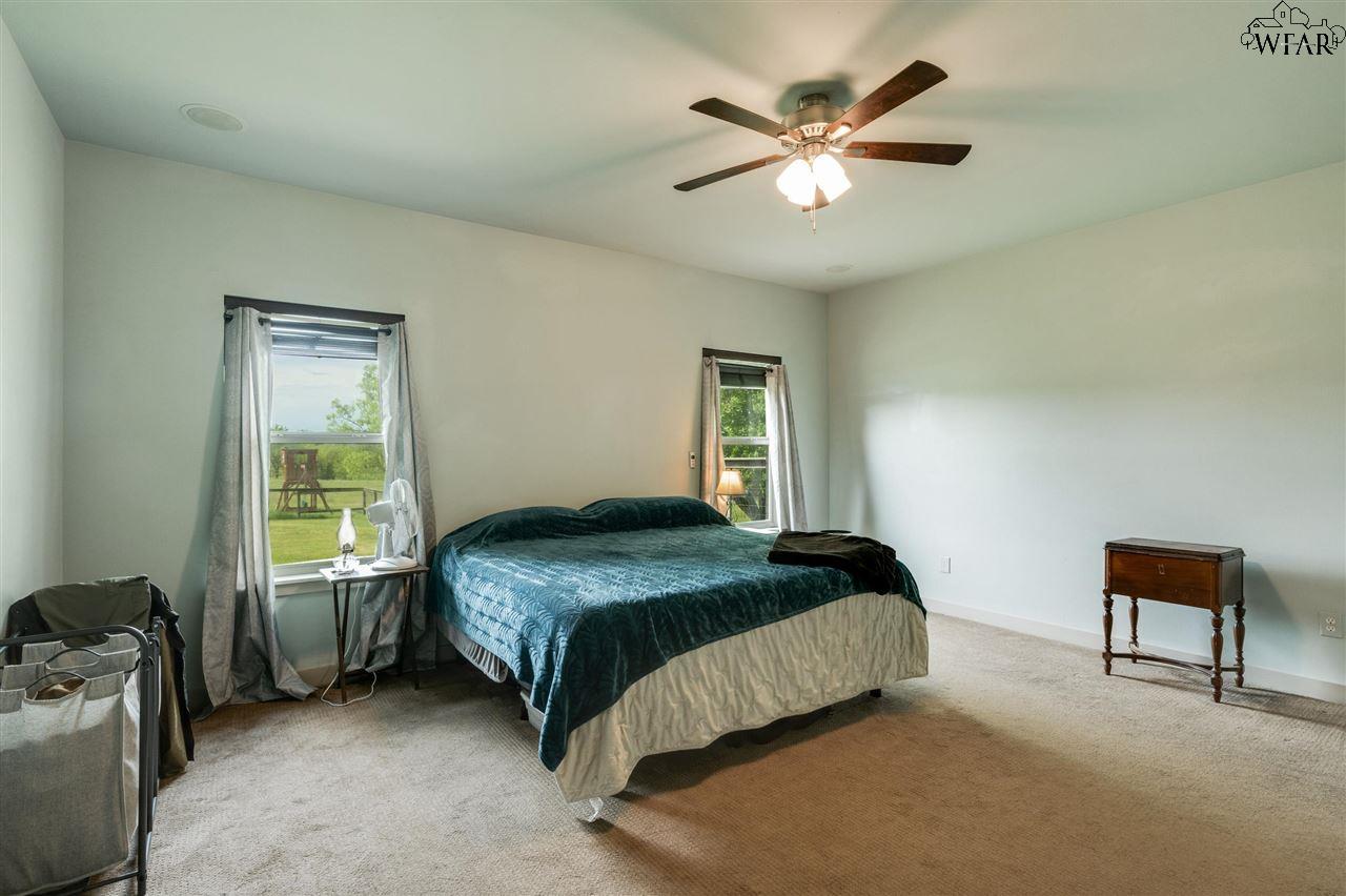 590 Minnetonga Trail, Wichita Falls, Texas image 14