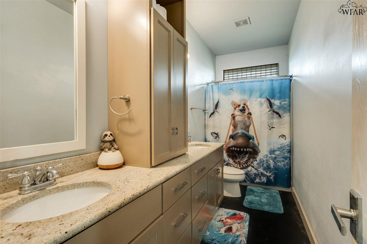 590 Minnetonga Trail, Wichita Falls, Texas image 24