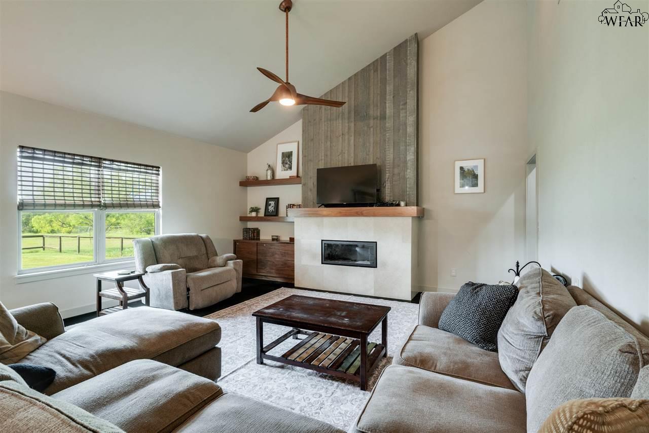 590 Minnetonga Trail, Wichita Falls, Texas image 5
