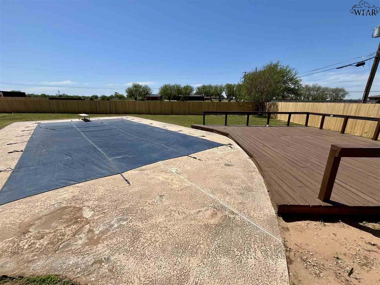 1000 Arthur Street, Burkburnett, Texas image 25
