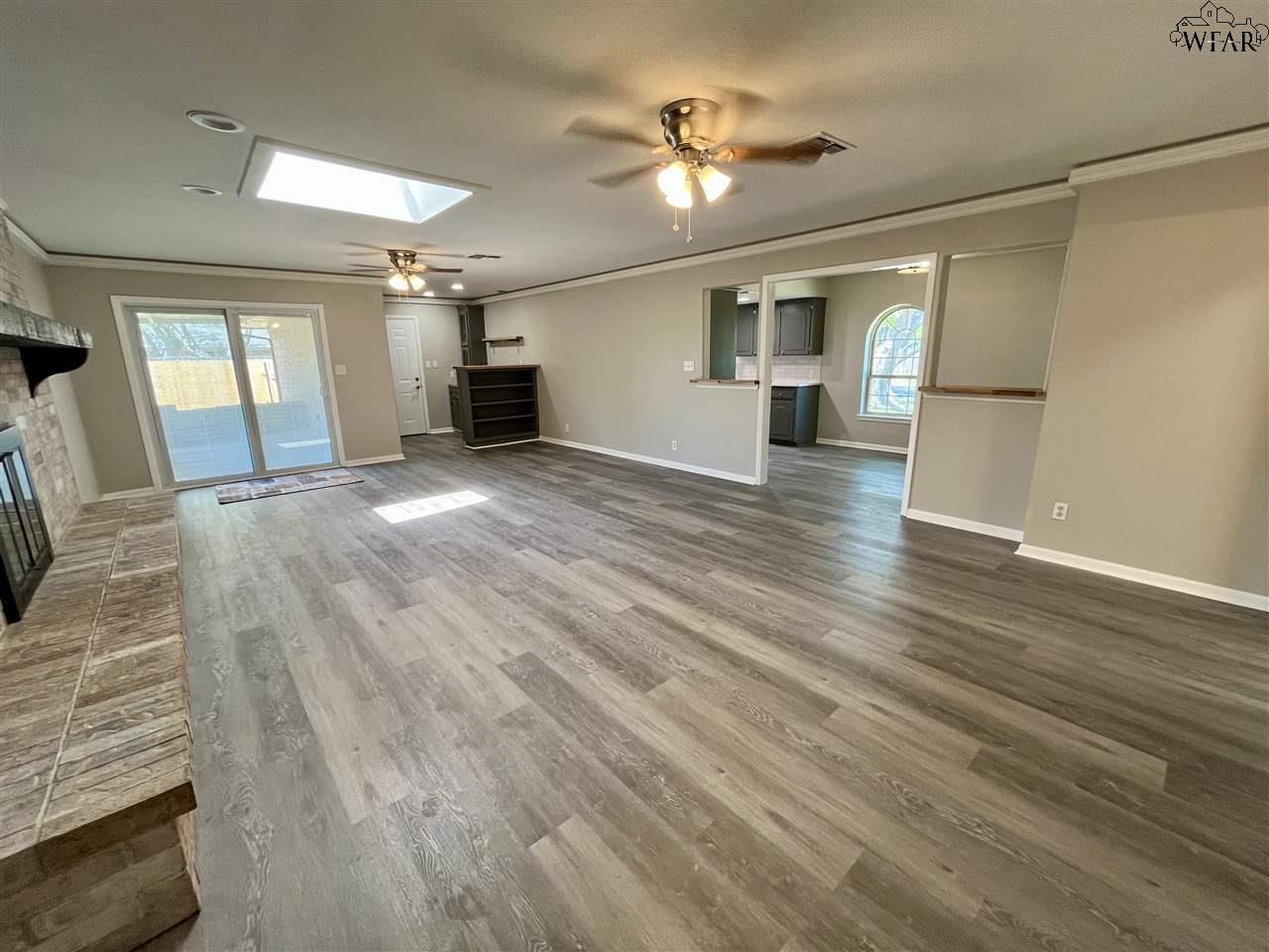 1000 Arthur Street, Burkburnett, Texas image 3