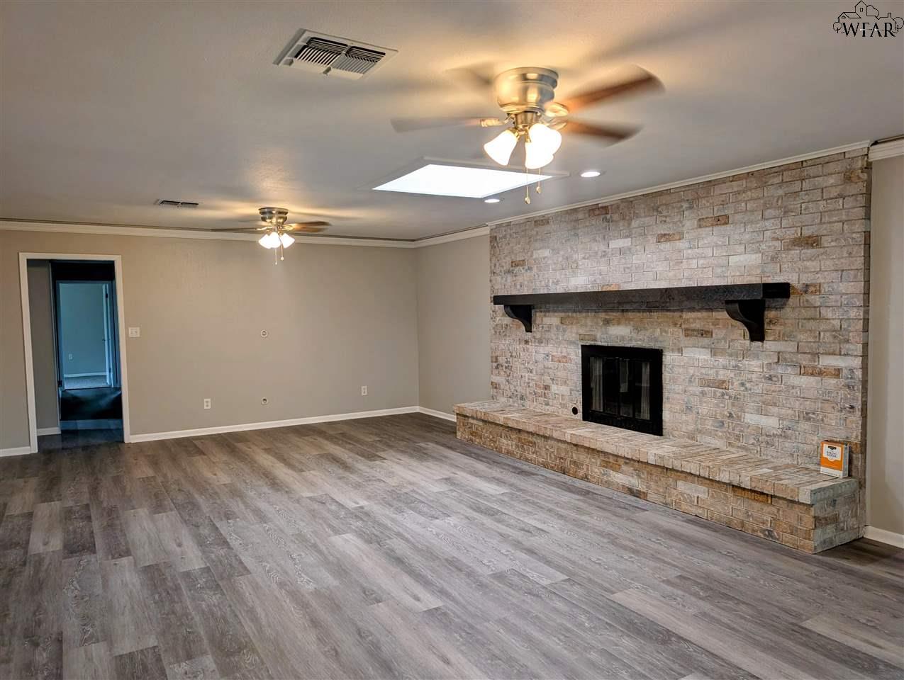 1000 Arthur Street, Burkburnett, Texas image 6