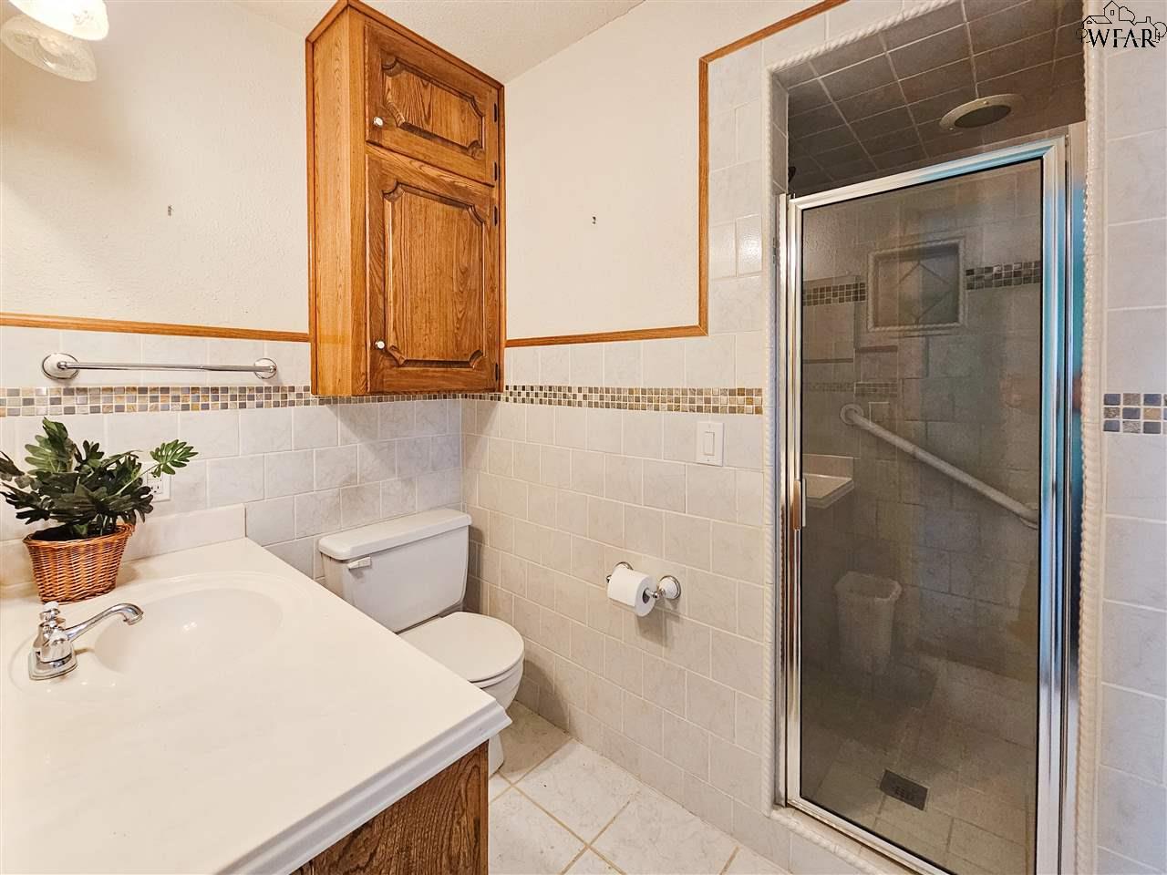 1035 Jan Lee Drive, Burkburnett, Texas image 15
