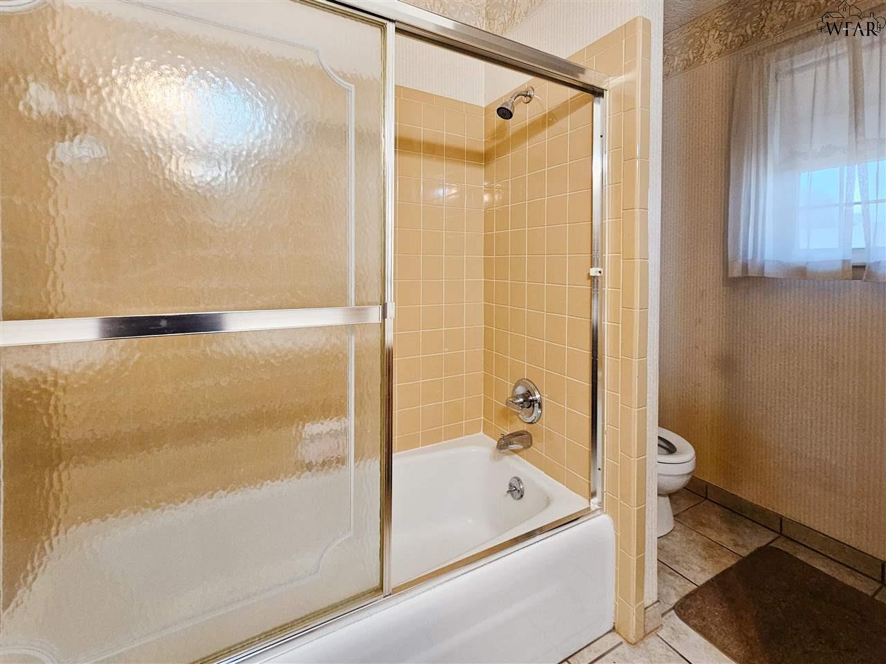 1035 Jan Lee Drive, Burkburnett, Texas image 21