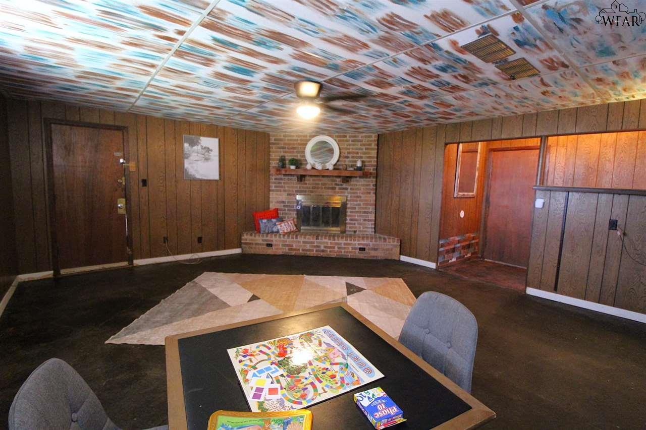 4949 S Lake Park Drive, Wichita Falls, Texas image 15