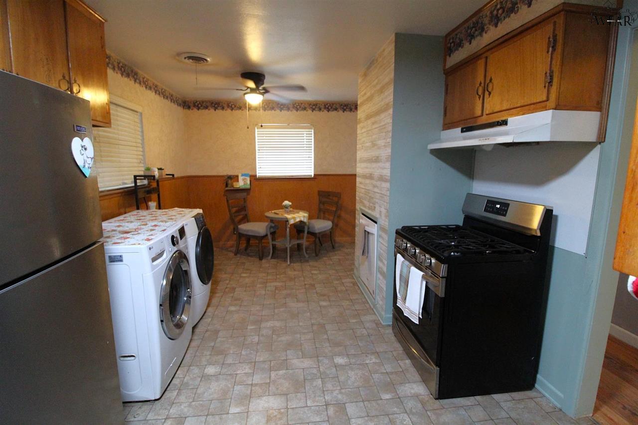 4949 S Lake Park Drive, Wichita Falls, Texas image 10