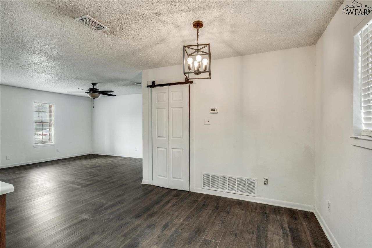 5140 Kingston Drive, Wichita Falls, Texas image 8