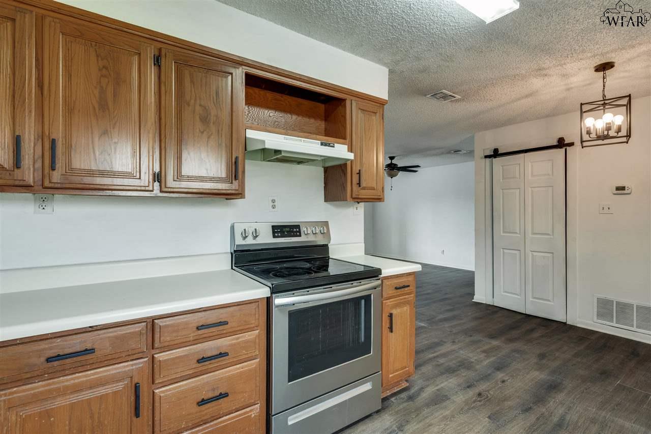 5140 Kingston Drive, Wichita Falls, Texas image 11