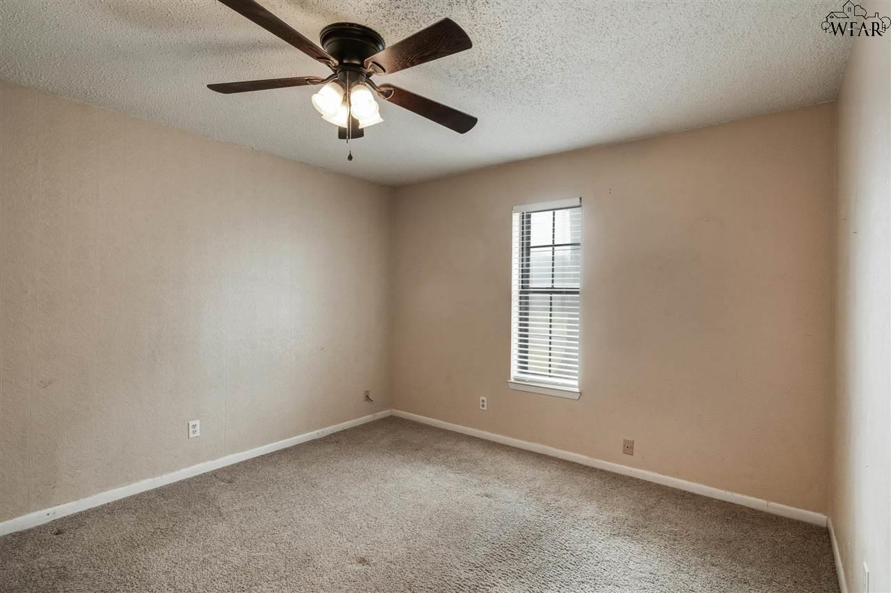 5140 Kingston Drive, Wichita Falls, Texas image 14