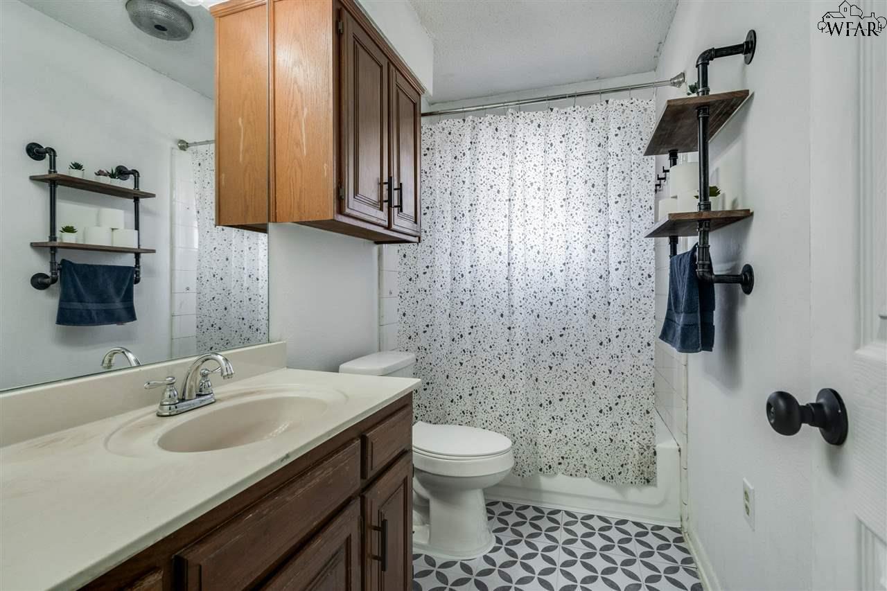 5140 Kingston Drive, Wichita Falls, Texas image 18