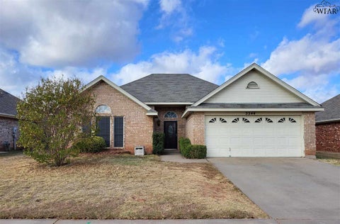Homes For Sale - 5344 Northview Drive<br/> Wichita Falls, TX 76306