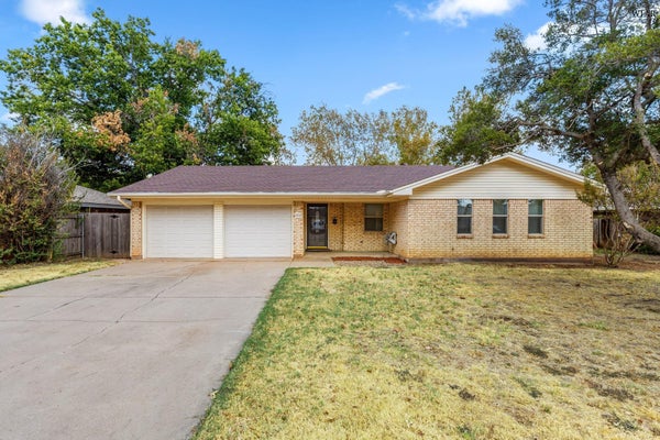 4202 CANBERRA DR, WICHITA FALLS, TX 76308 - Image 8f7fbe60c8f58aff61300d7b5b8eae52/3249091183