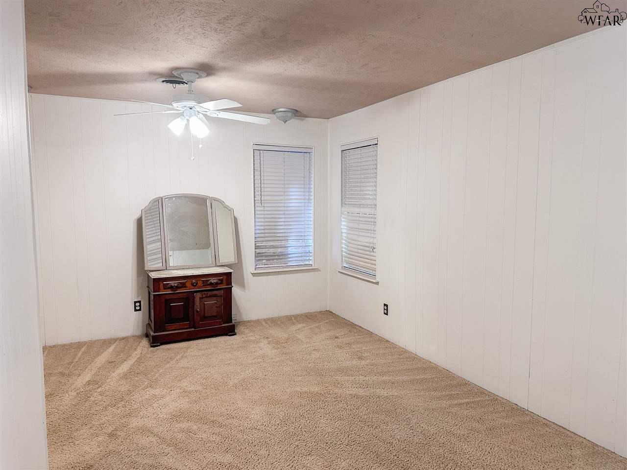 110 N Kirkwell Circle, Wichita Falls, Texas image 16