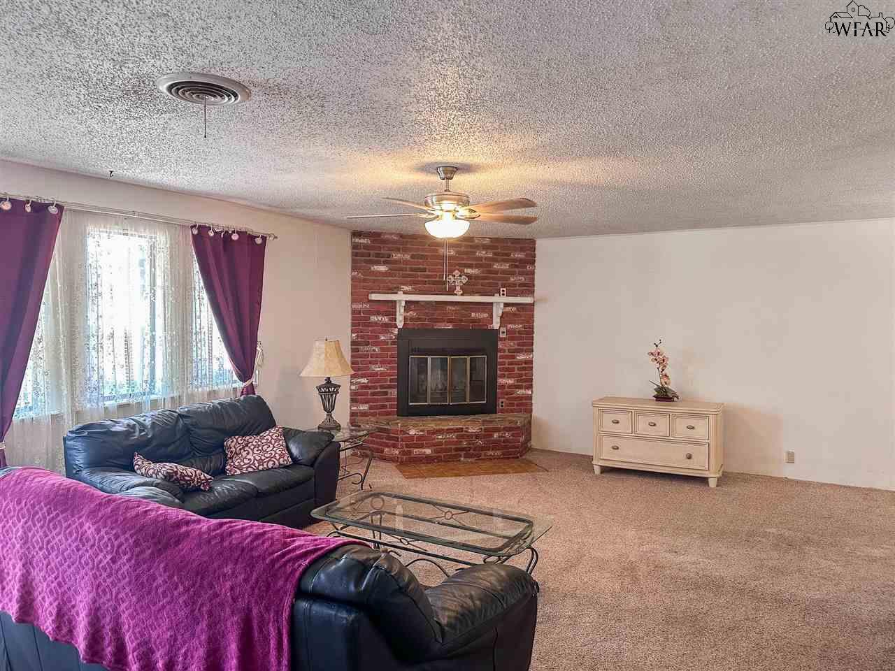 110 N Kirkwell Circle, Wichita Falls, Texas image 2