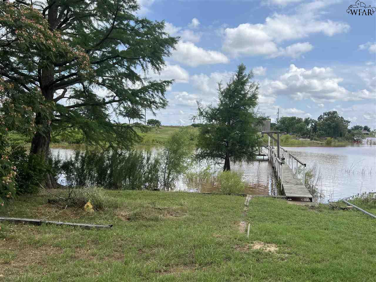 1001 Miller Shores Road, Henrietta, Texas image 4