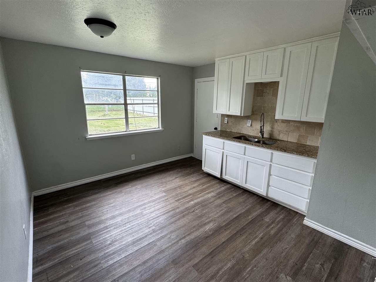 107 Devonshire Drive, Wichita Falls, New York image 5