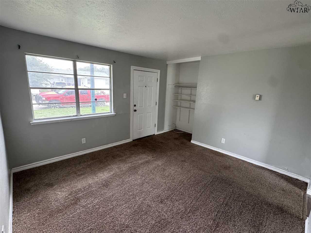 107 Devonshire Drive, Wichita Falls, New York image 4