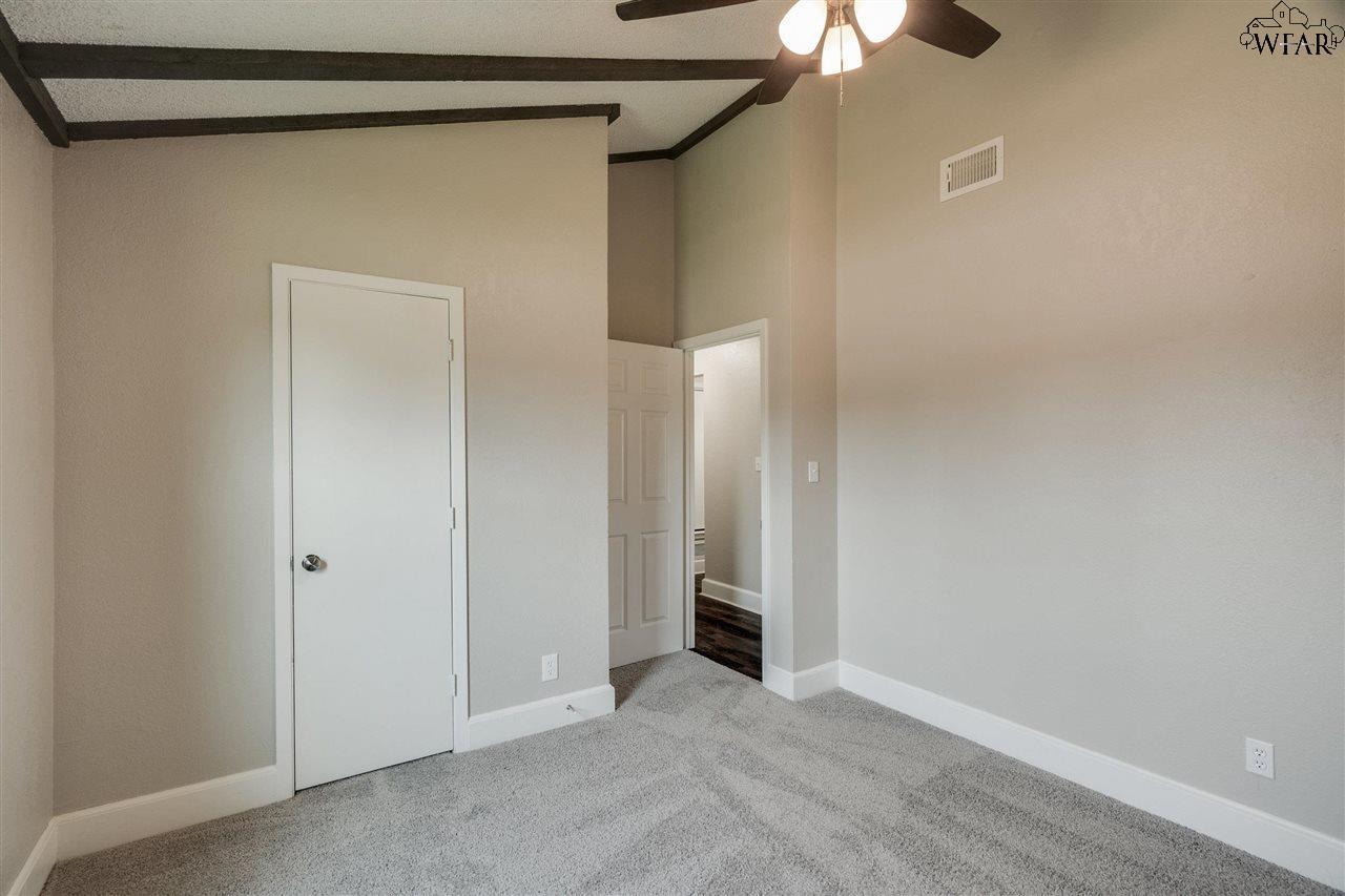 1631 Grandview East, Wichita Falls, Texas image 15