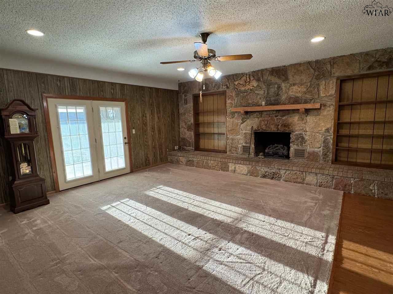 602 Stadium Drive, Seymour, Texas image 3