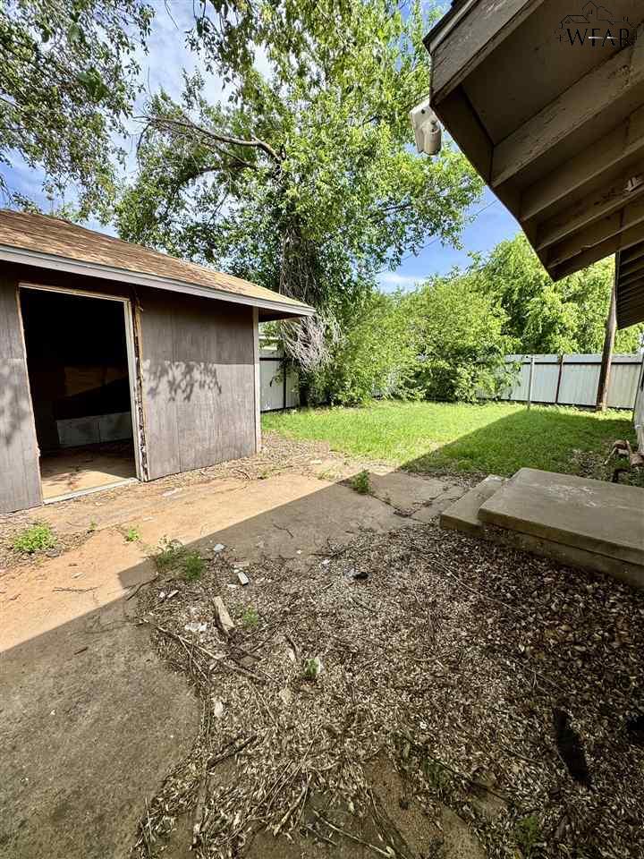 2911 Armory Road, Wichita Falls, Texas image 9