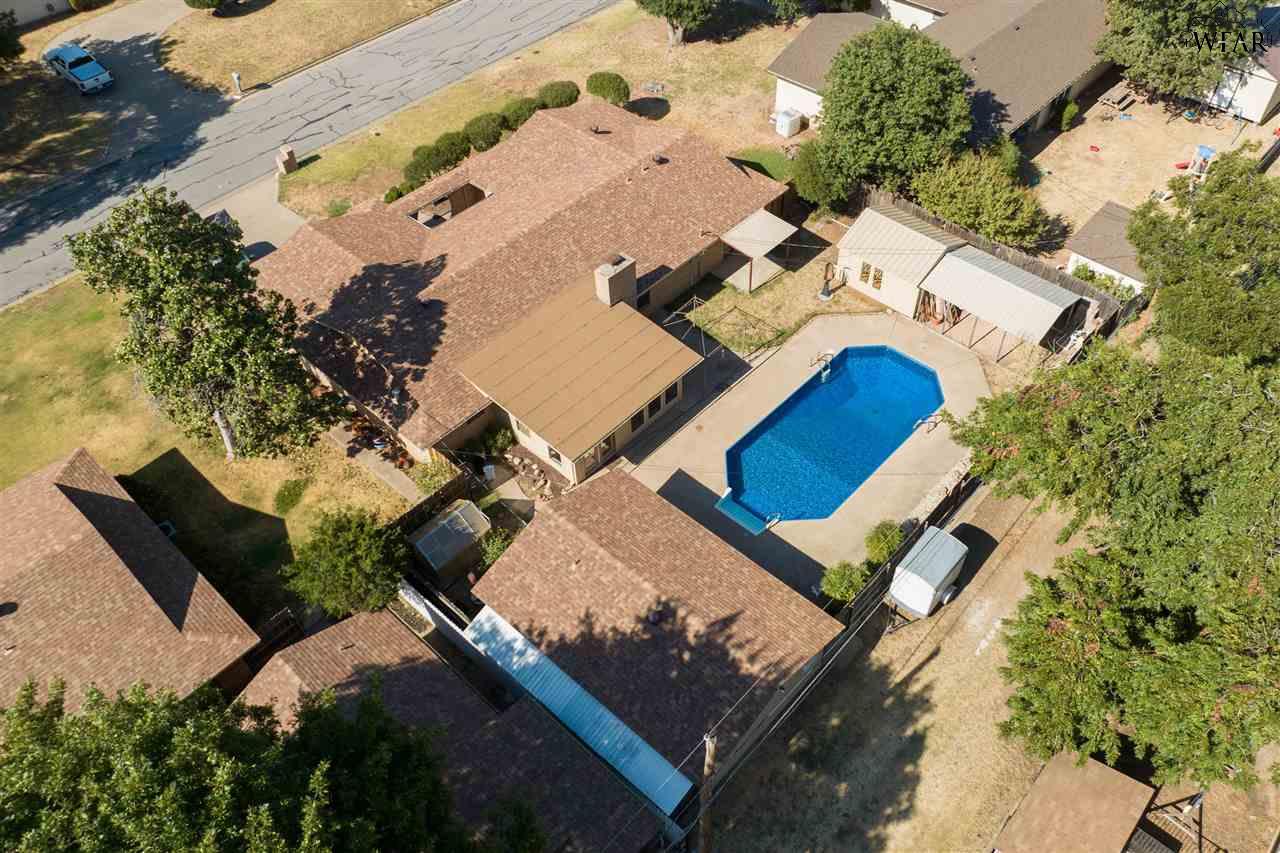 921 Kiowa Drive, Burkburnett, Texas image 29