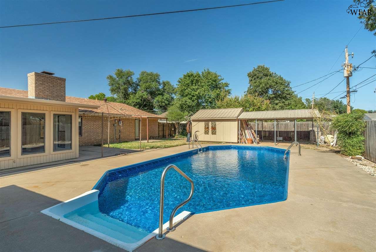 921 Kiowa Drive, Burkburnett, Texas image 27