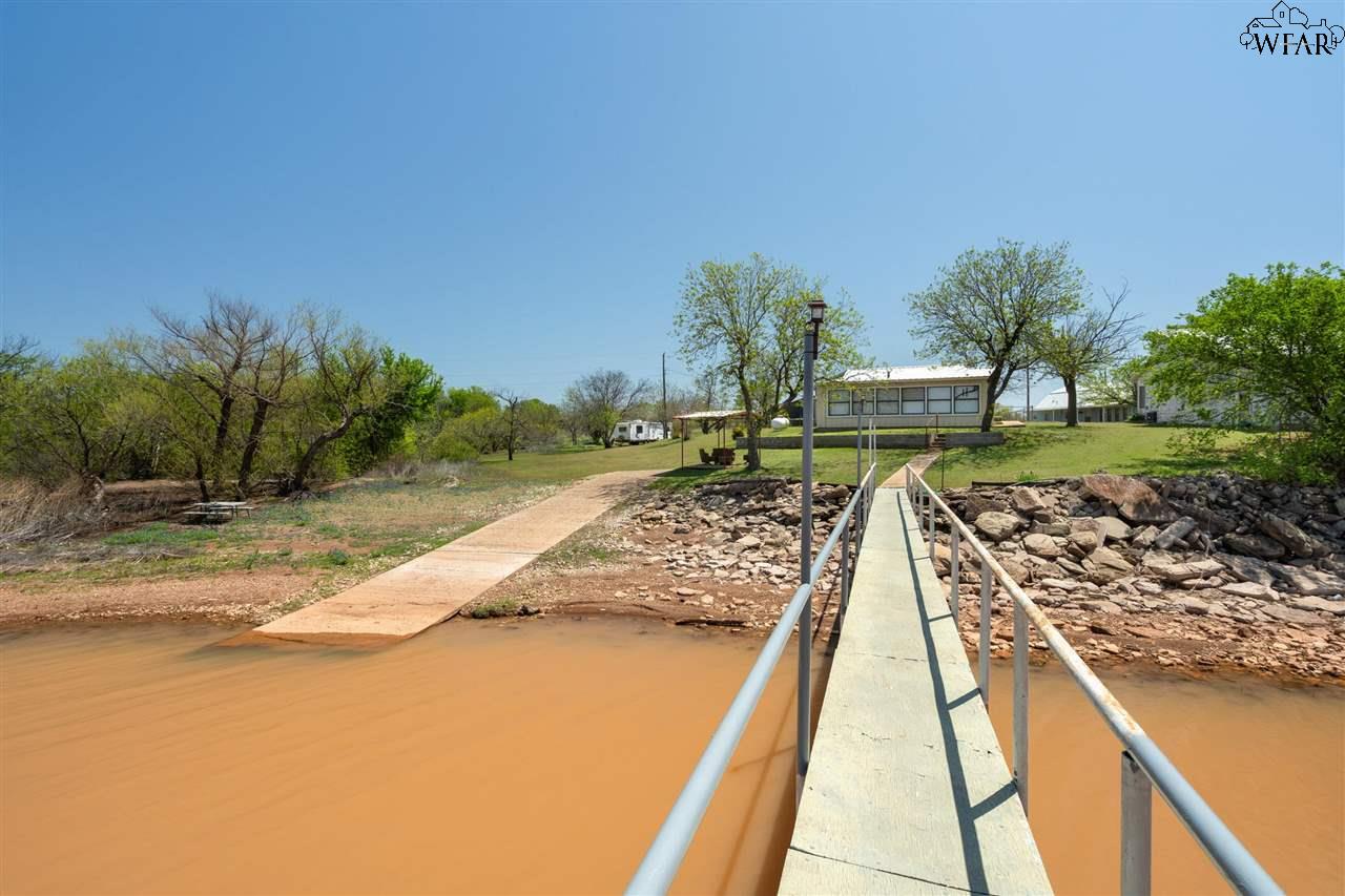 1538 S South Lake Road, Holliday, Texas image 23
