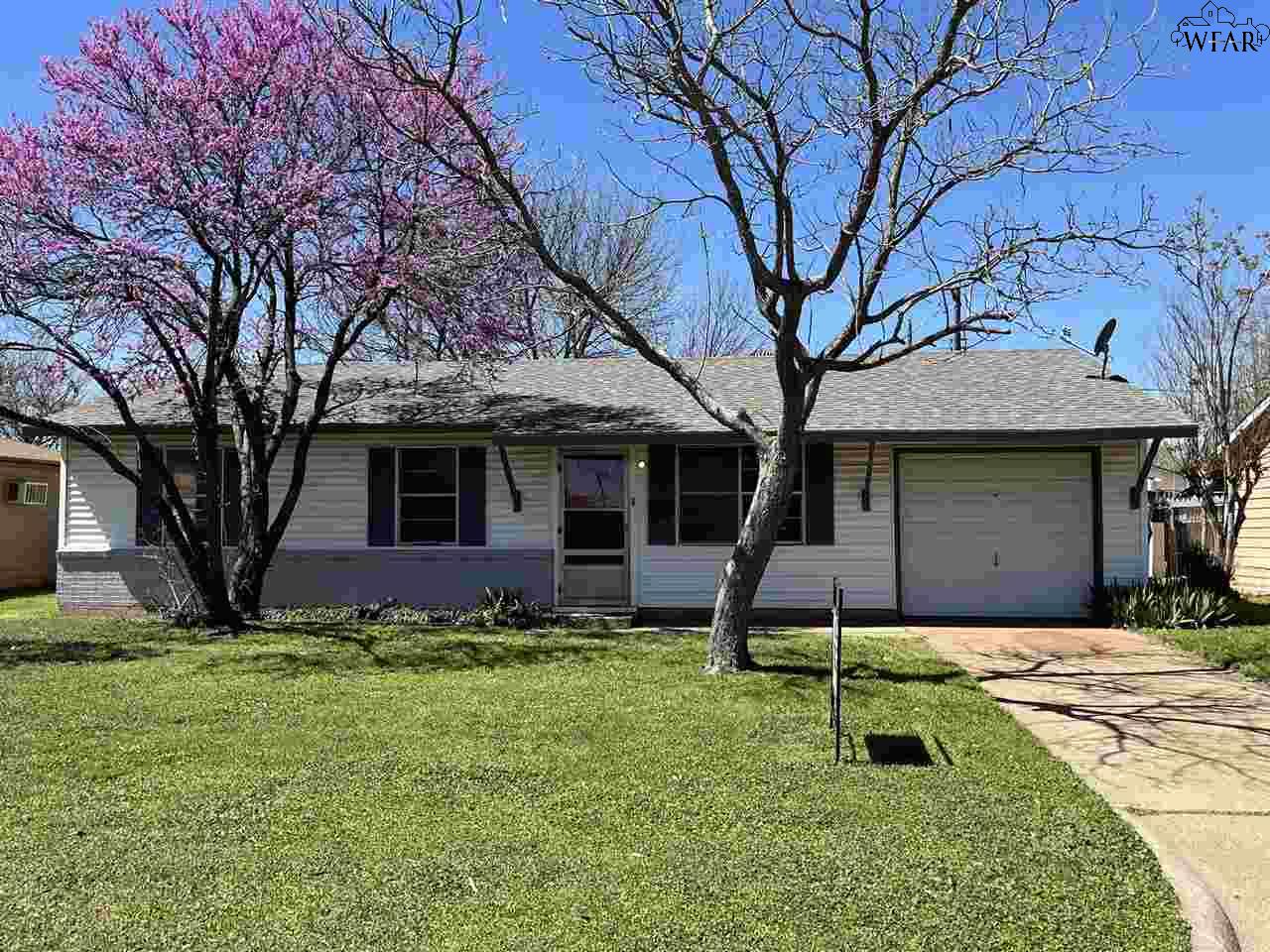 1612 Las Vegas Trail, Wichita Falls, Texas image 1