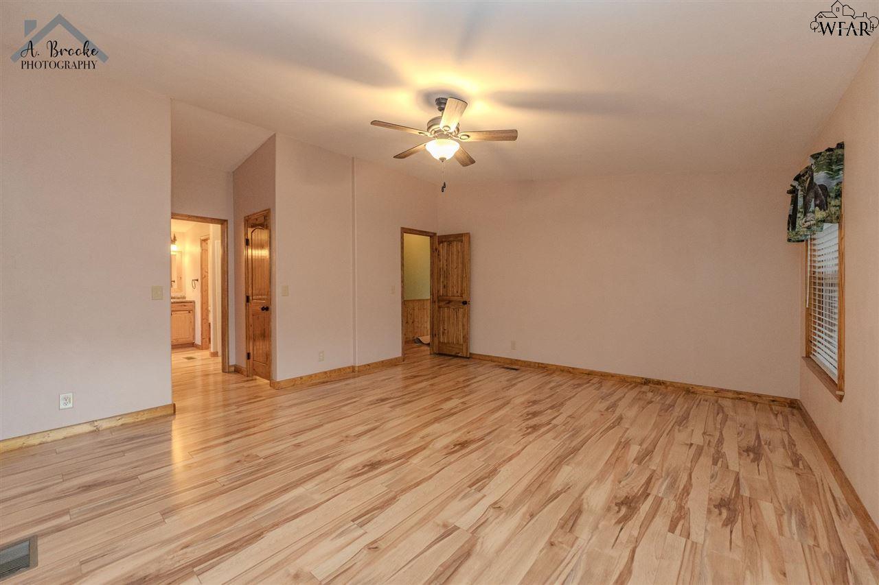 1405 S Fm 369, Burkburnett, Texas image 16