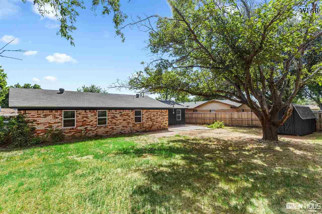 1008 Lincoln Drive, Iowa Park, Texas image 29