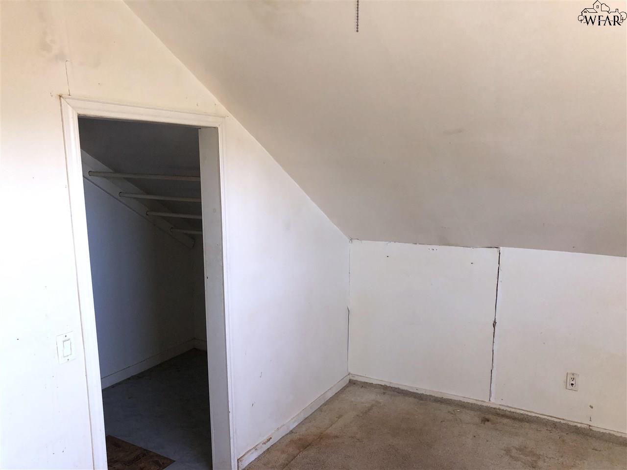 407 W Harrison Street, Electra, Texas image 22
