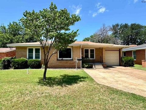 Homes For Sale - 4714 Alamo Drive<br/> Wichita Falls, TX 76302