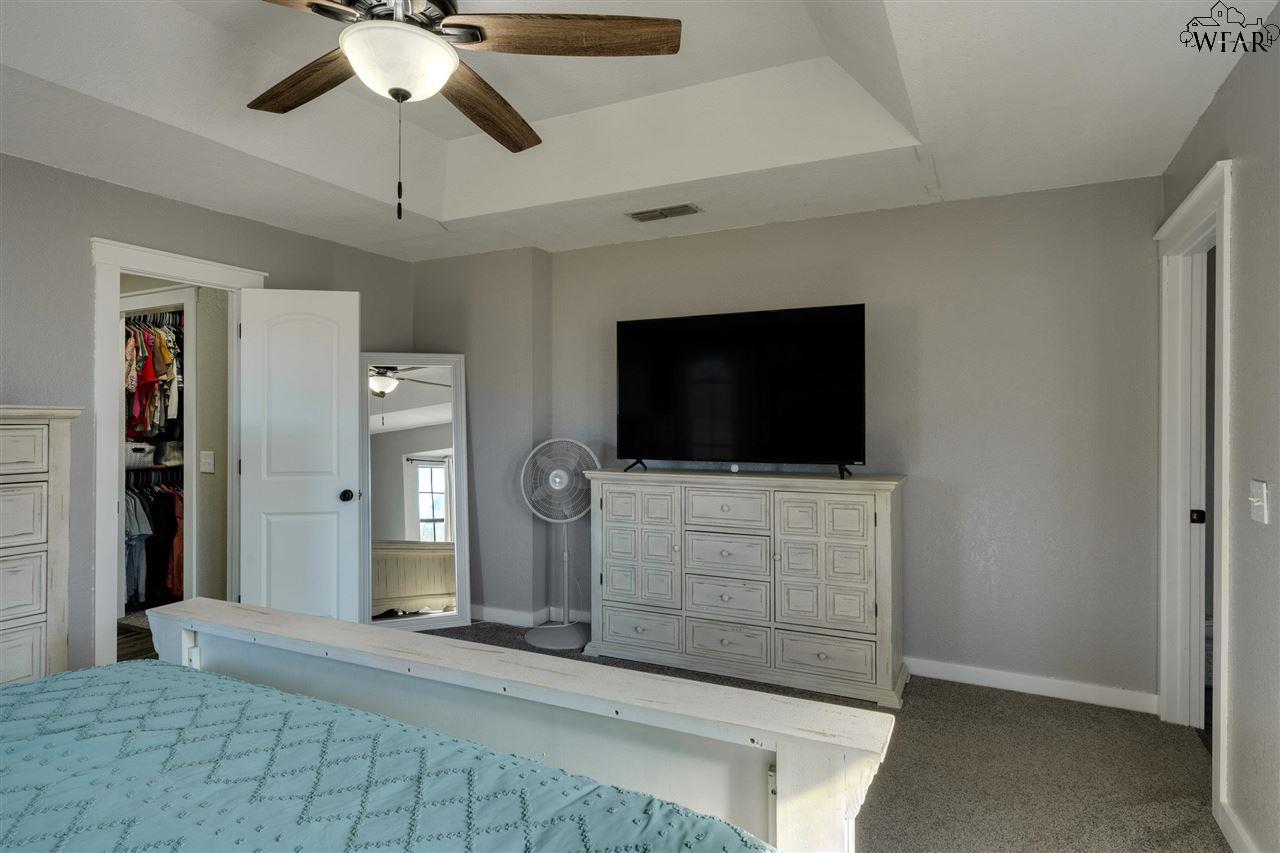 144 Crest Trail, Wichita Falls, Texas image 17