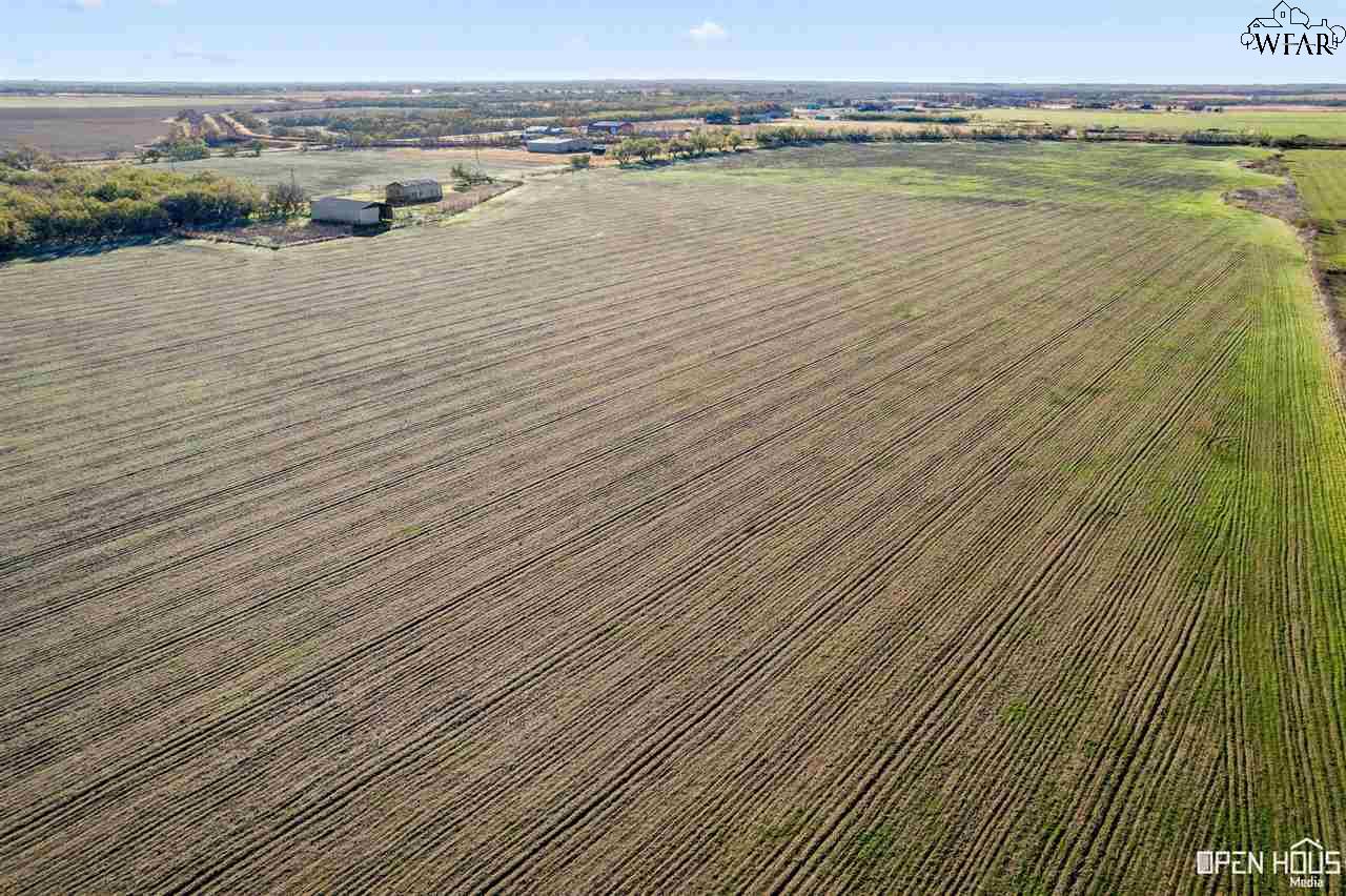1318 S Bell Road, Iowa Park, Texas image 11