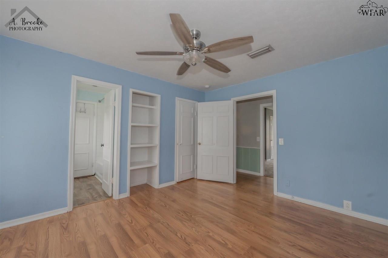 703 Sycamore Drive, Burkburnett, Texas image 20