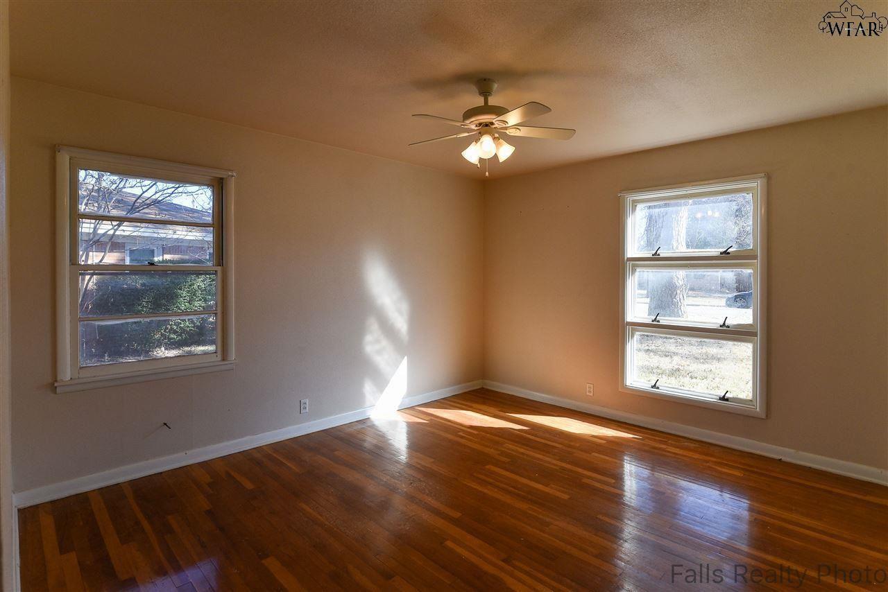 4304 Wynnwood Drive, Wichita Falls, Pennsylvania image 8