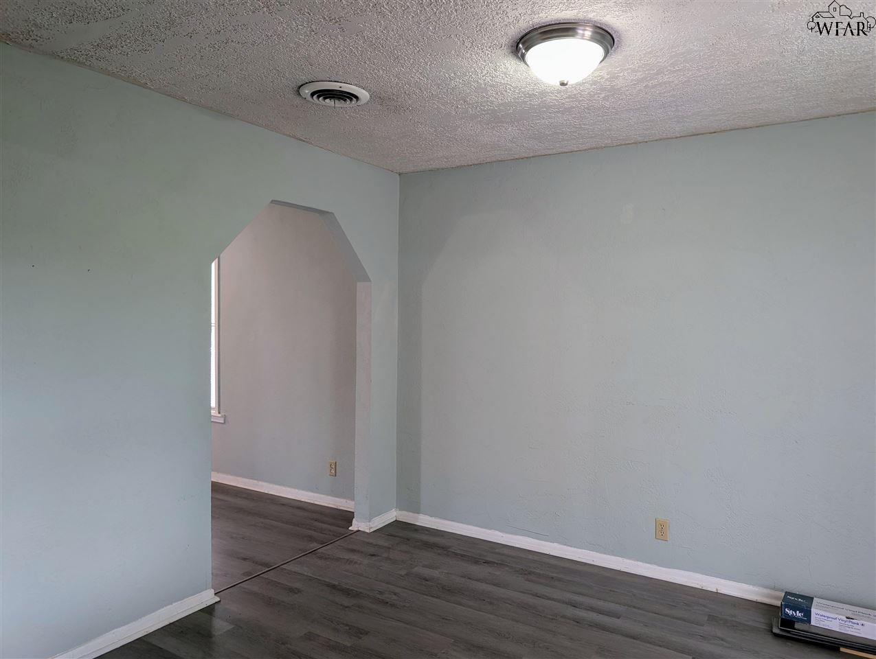 2805 S Bandera Drive, Wichita Falls, Texas image 7
