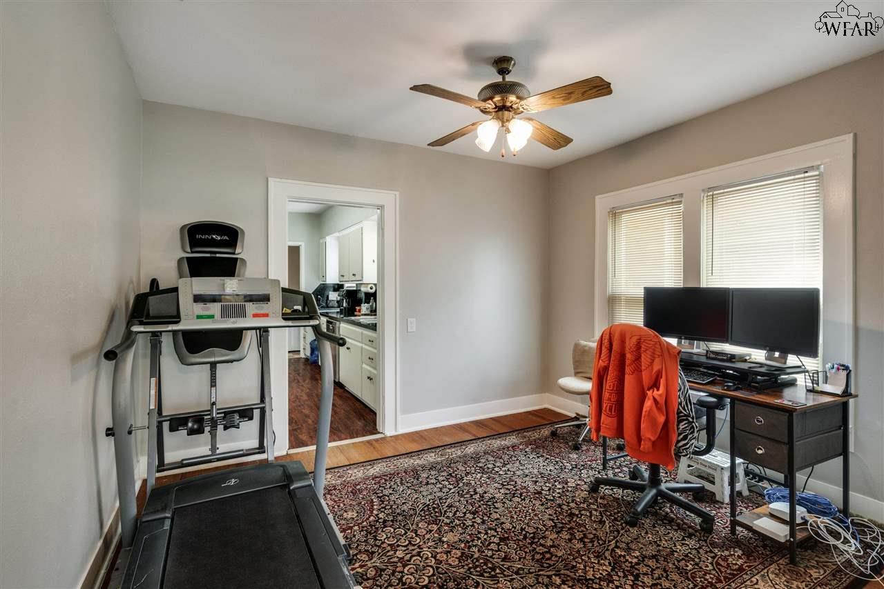 3103 Avenue Q, Wichita Falls, Pennsylvania image 21