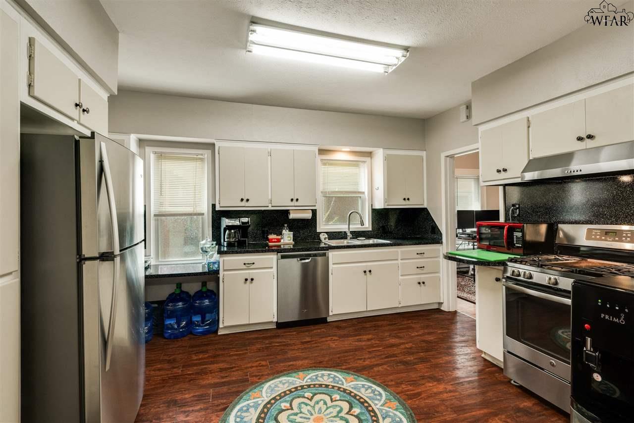 3103 Avenue Q, Wichita Falls, Pennsylvania image 7