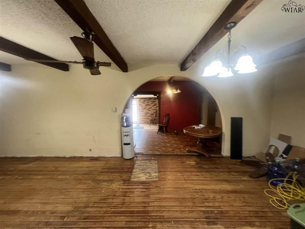 412 W Main Street, Archer City, Texas image 5