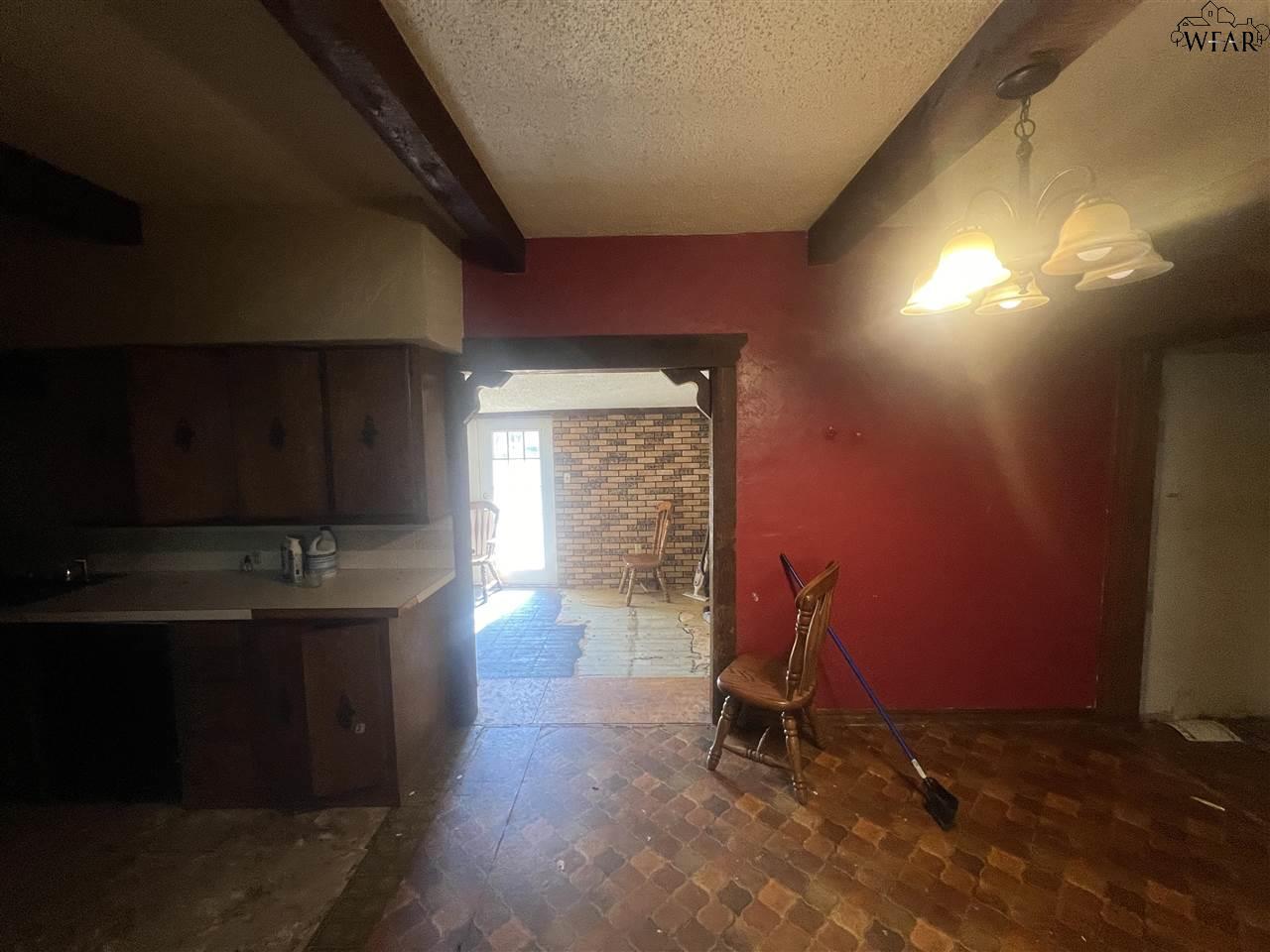 412 W Main Street, Archer City, Texas image 8