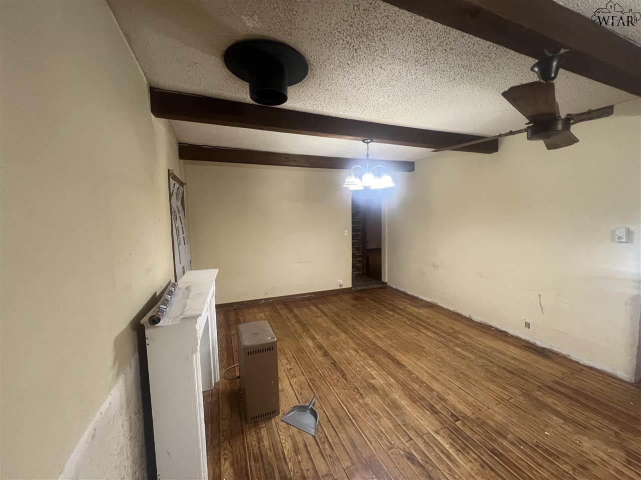 412 W Main Street, Archer City, Texas image 6