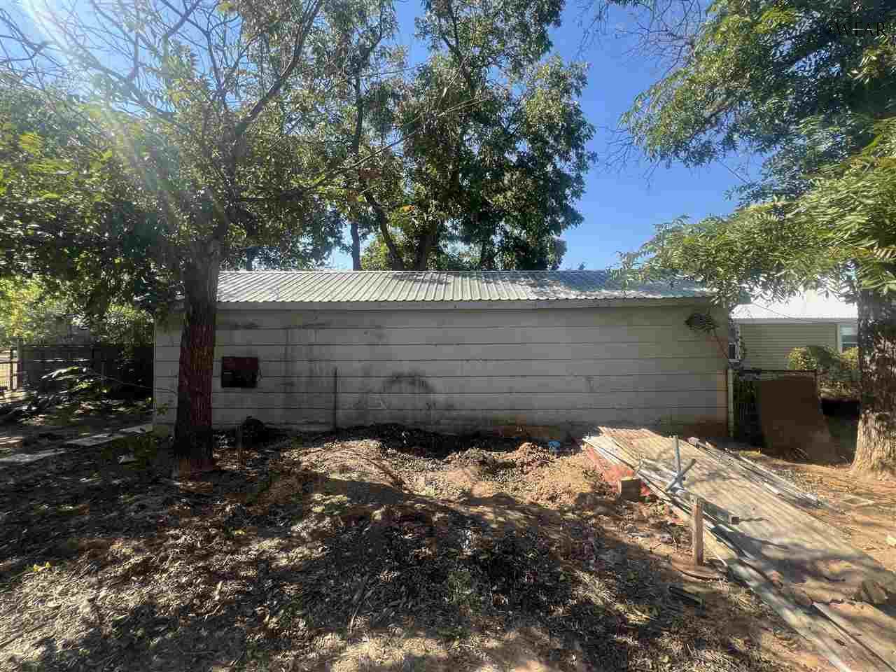 412 W Main Street, Archer City, Texas image 19